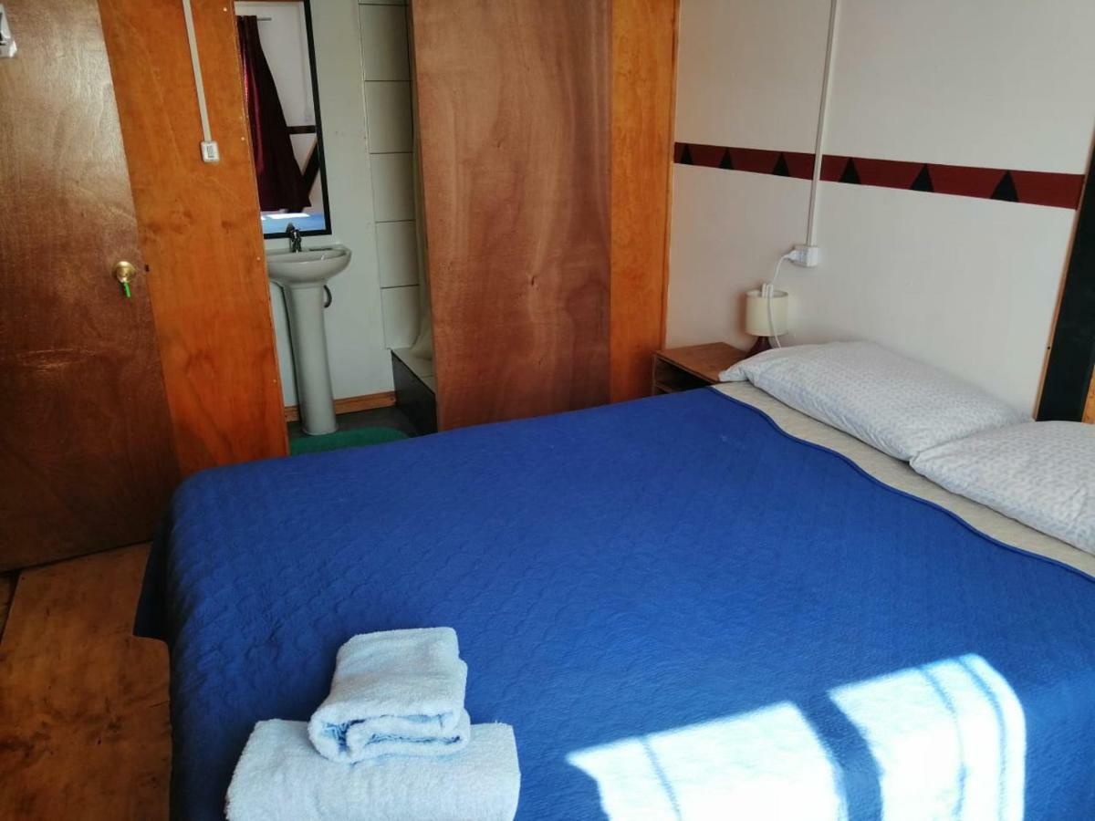 קסטרו Hostal Nomades Chiloe מראה חיצוני תמונה