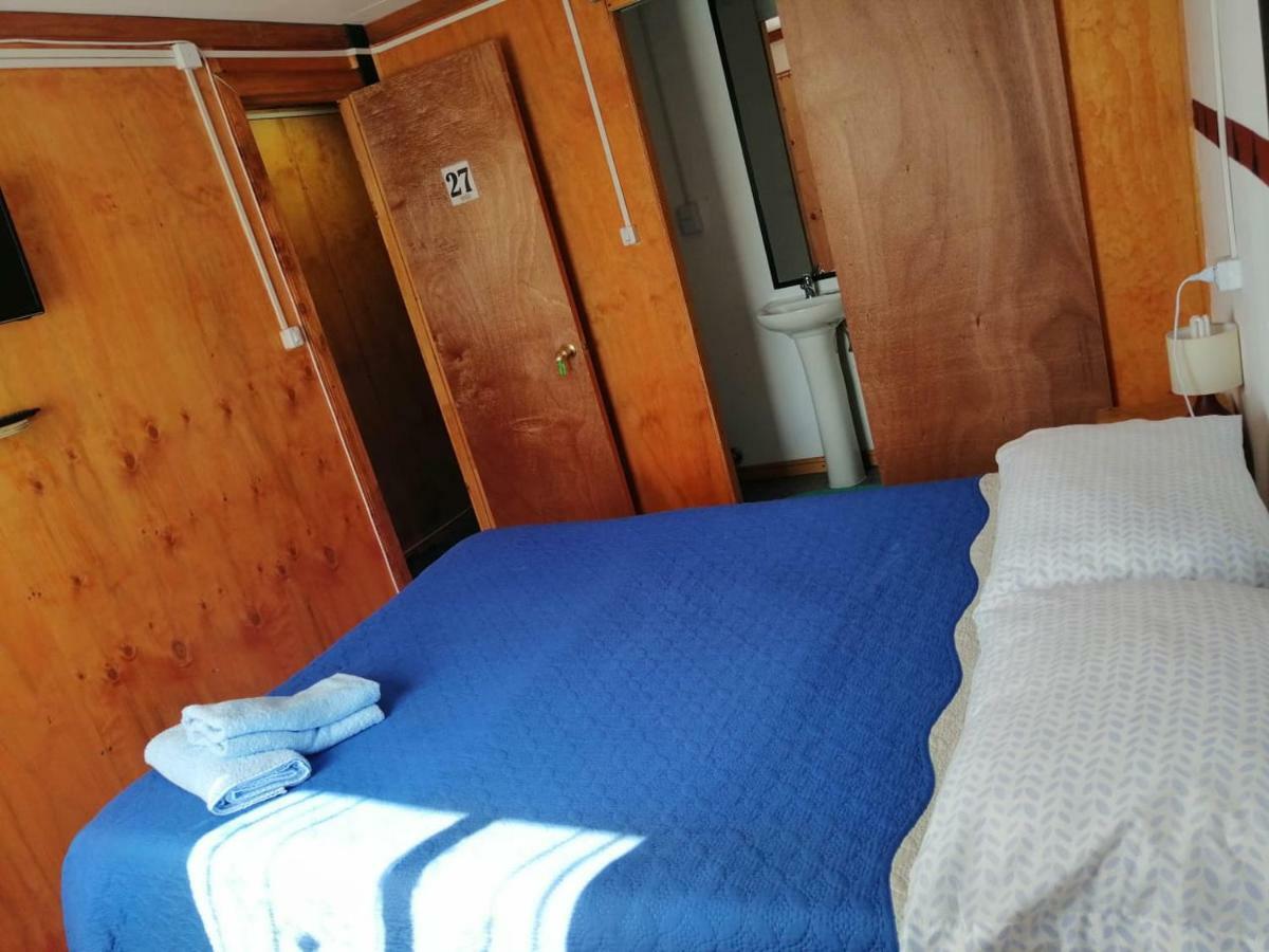 קסטרו Hostal Nomades Chiloe מראה חיצוני תמונה